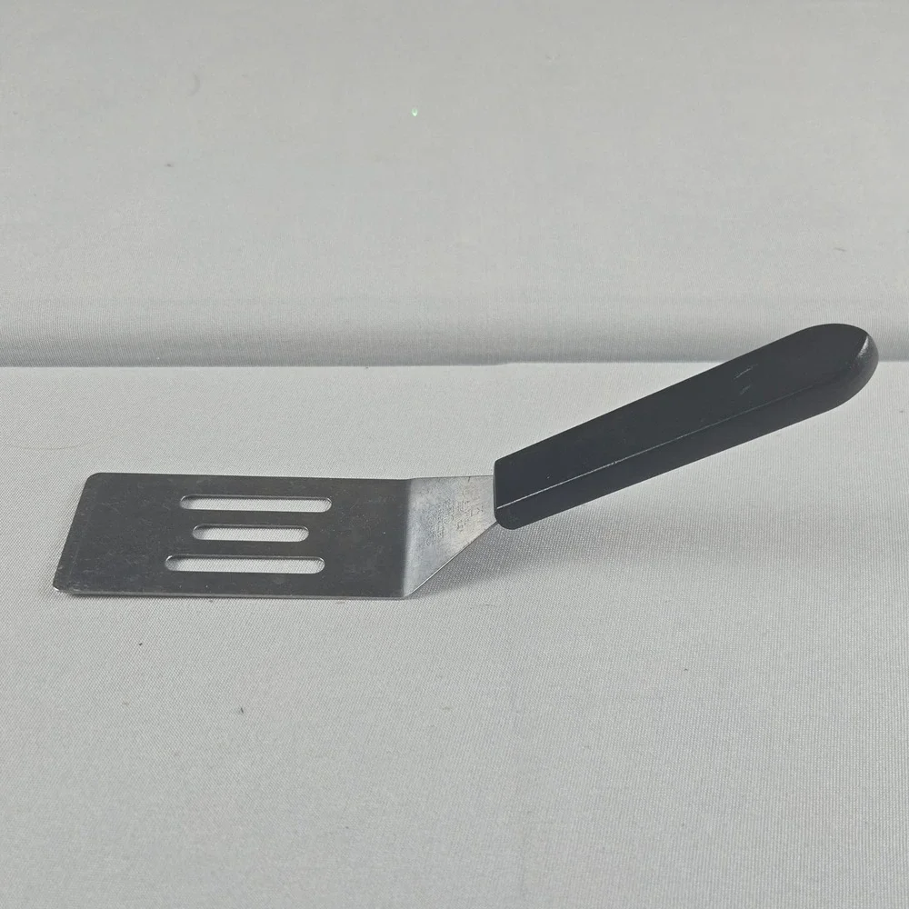 Vintage Pampered Chef Stainless Steel Slotted Turner Spatula Black Handle 8